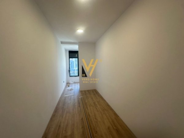 Tirane, jepet me qera zyre Kati 2, 96 m² 1.100 € (MYSLYM SHYR)