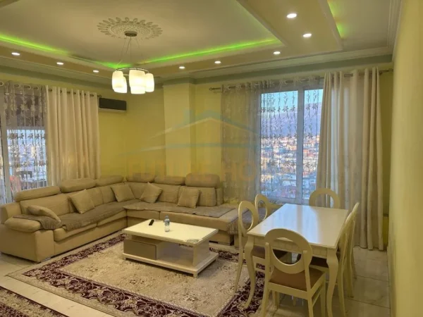Tirane, shitet apartament 2+1+Ballkon Kati 10, 113 m² 120.000 € (Institut)