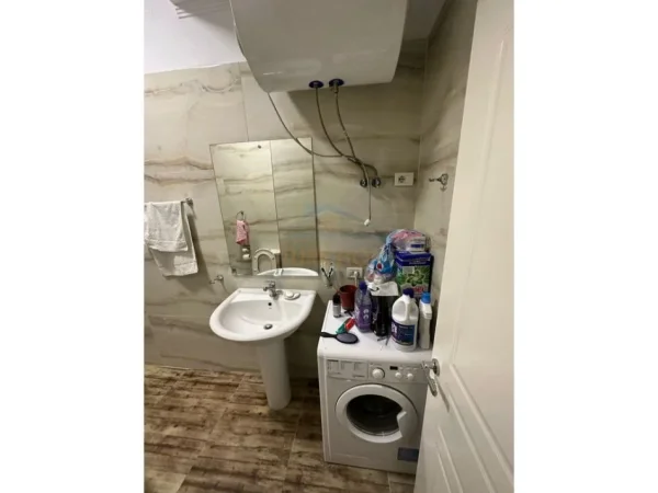 Tirane, shitet apartament 2+1+Ballkon Kati 10, 113 m² 120.000 € (Institut)