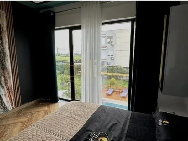 DURRES ,SHITET VILE+BIZNES, 713.000 €