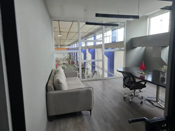 Shkoder, shitet magazine Kati 0, 3.000 m² 950.000 € (Kosmac)