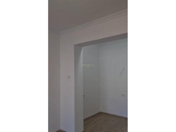 Tirane, shitet apartament 2+1 Kati 5, 73 m² 155.000 € 