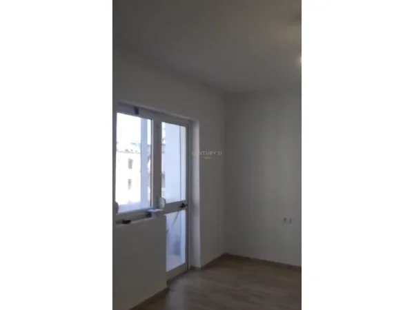 Tirane, shitet apartament 2+1 Kati 5, 73 m² 155.000 € 