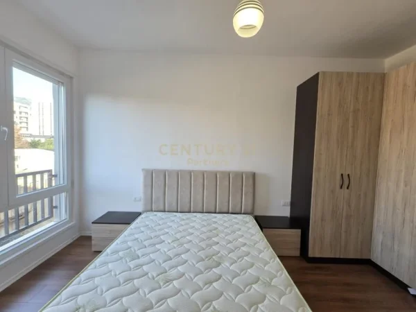 Tirane, jepet me qera apartament 1+1 Kati 2, 64 m² 450 € (Porcelan)