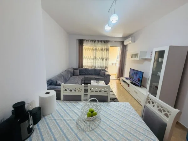 Tirane, jepet me qera apartament 1+1+Ballkon Kati 5, 65 m² 430 € (Astir, Tirane)