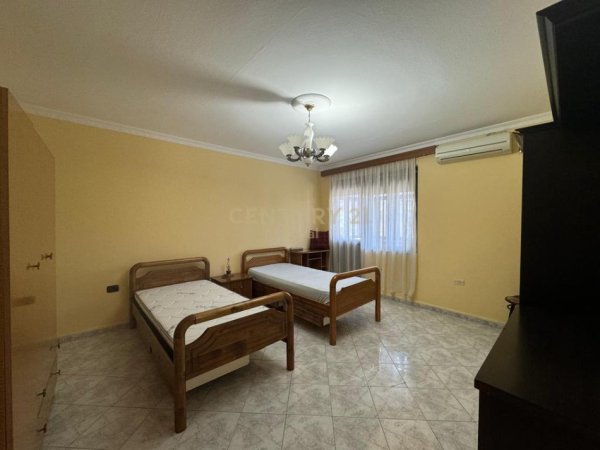 Tirane, jap me qera apartament 2+1 Kati 5, 81 m² 500 € 