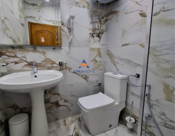 Tirane, jepet me qera apartament 1+1 Kati 3, 62 m² 500 € 
