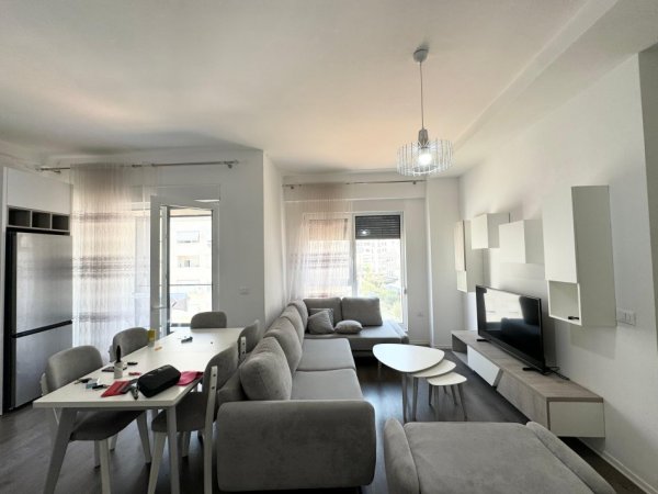 Tirane, jepet me qera apartament 2+1+Ballkon Kati 4, 97 m² 700 € (Rruga ndre mjeda)