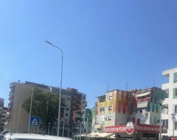 Tirane, shitet apartament 1+1 Kati 5, 1 m² 87.000 € 