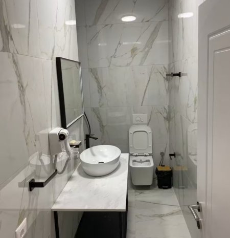 Gjiri Lalezit | Hamallaj, apartament ne plazh