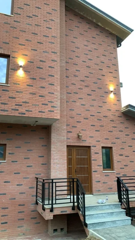 Tirane, jap me qera Vile 3 Katshe , 560 m² (Rruga Xhafer Shaba)