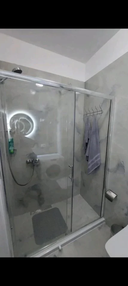 Golem, jepet me qera apartament 1+1 Kati 2, 55 m² 400 € (Rruga Kristal, Golem, Albania)