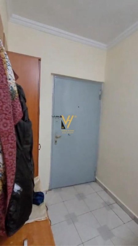 Tirane, jepet me qera apartament 1+1+Ballkon Kati 2, 55 m² 350 € (PALLATI ME SHIGJETA)