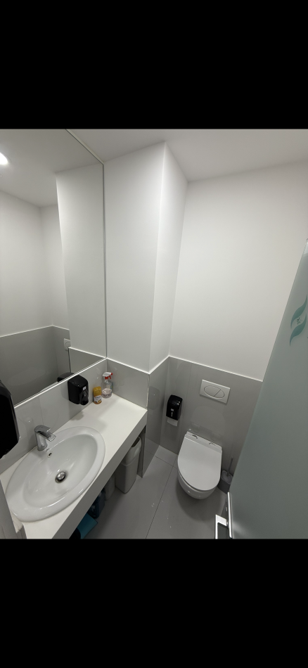Tirane, shes ambjent biznesi Kati 2, 100 m² 150.000 € 