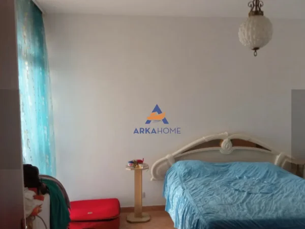 Durres, shitet apartament 2+1+Ballkon Kati 4, 94 m² 135.000 € 