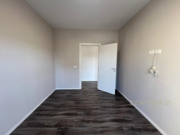 Tirane, shitet apartament 2+1 Kati 1, 88 m² 249.000 € (Hipoteka)
