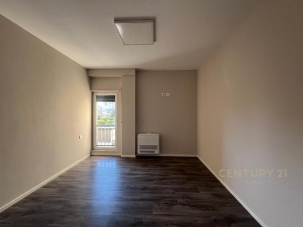 Tirane, shitet apartament 2+1 Kati 1, 88 m² 249.000 € (Hipoteka)
