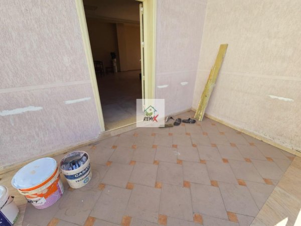 Durres, jepet me qera ambjent biznesi Kati 0, 100 m² 400 € 