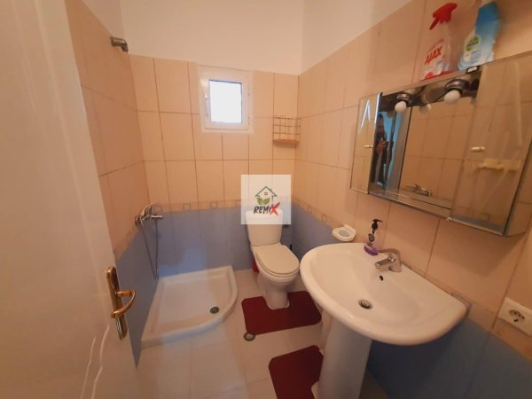 Durres, jepet me qera Vile 1+1+Aneks+Ballkon Kati 2, 100 m² 300 € 