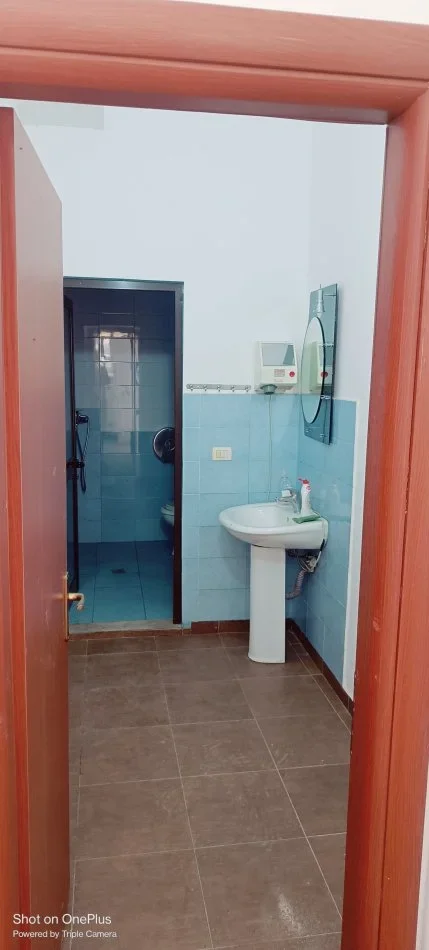 Tirane, shes apartament 2+1 Kati 0, 103 m² 165.000 € (Eduard mano)