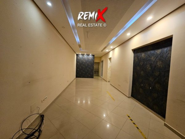 Durres, jepet me qera dyqan Kati 1, 92 m² 850 €