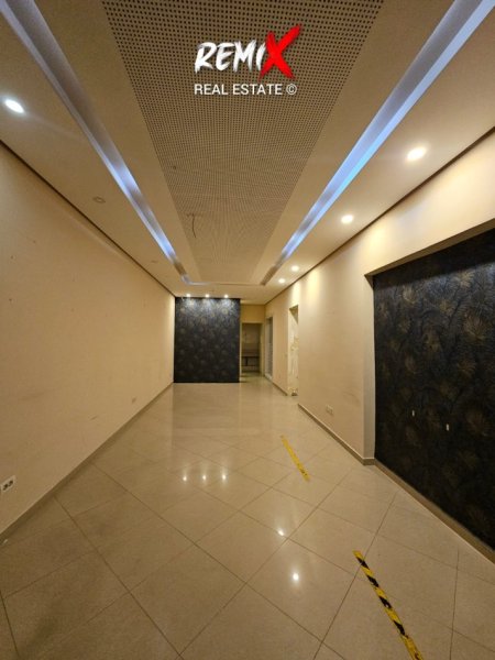 Durres, jepet me qera dyqan Kati 1, 92 m² 850 €