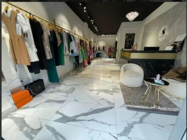 Tirane, shitet ambjent biznesi Kati 0, 75 m² 180.000 € 
