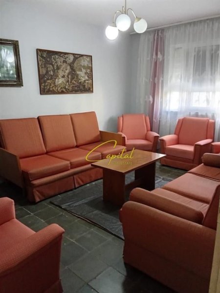 Tirane, jepet me qera apartament 2+1 Kati 4, 80 m² 450 € (OXHAKU)