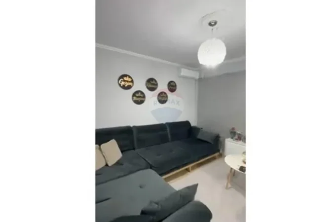 Tirane, shitet apartament 1+1 Kati 2, 73 m² 130.000 € (Rr. Jordan Misja)
