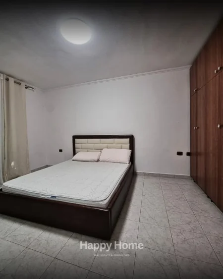 Tirane, shitet apartament 2+1+Ballkon Kati 3, 100 m² 260.000 € 