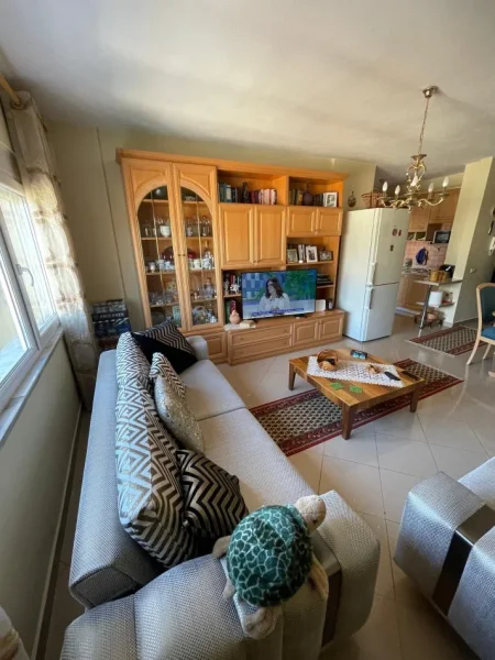 Tirane, shitet apartament 1+1+Ballkon Kati 6, 77 m² 213.000 € (Rruga e Elbasanit)