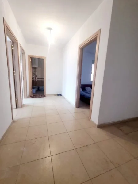 Durres, shitet apartament 3+1+Ballkon Kati 3, 134 m² 118.000 € (Plazh Durres Tropikal)