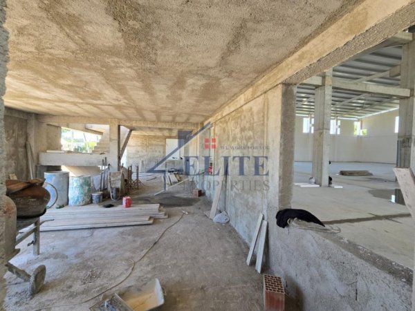 Tirane, shitet magazine Kati 0, 1.700 m² 1.200.000 € (Manez)