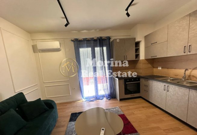 Tirane, jepet me qera apartament 1+1 Kati 3, 60 m² 550 € (Selite - Xhamia Selite)