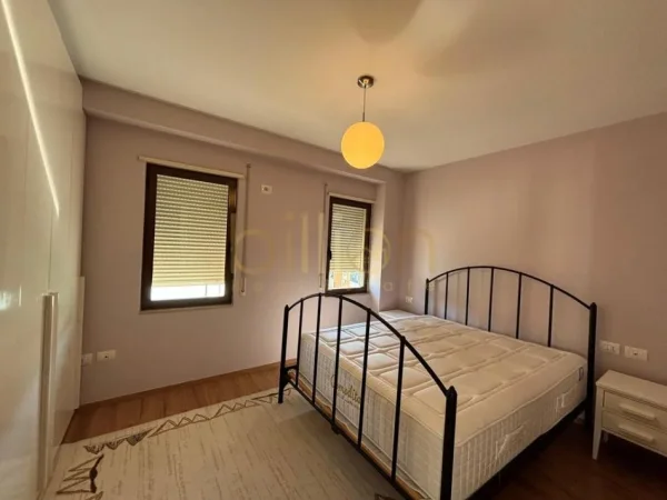 Tirane, jepet me qera 2+1+Ballkon ,Mine Peza, 95 m² 800 €