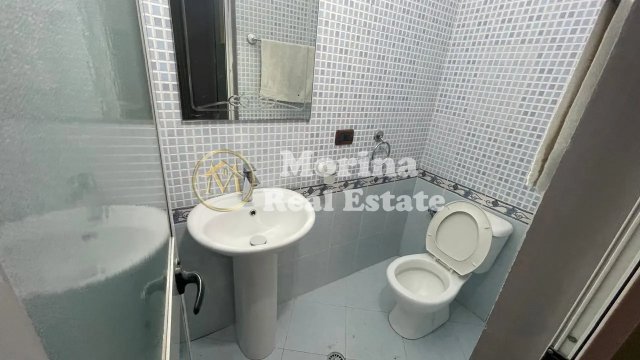 Tirane, jepet me qera zyre Kati 1, 120 m² 1.400 € (Garda)