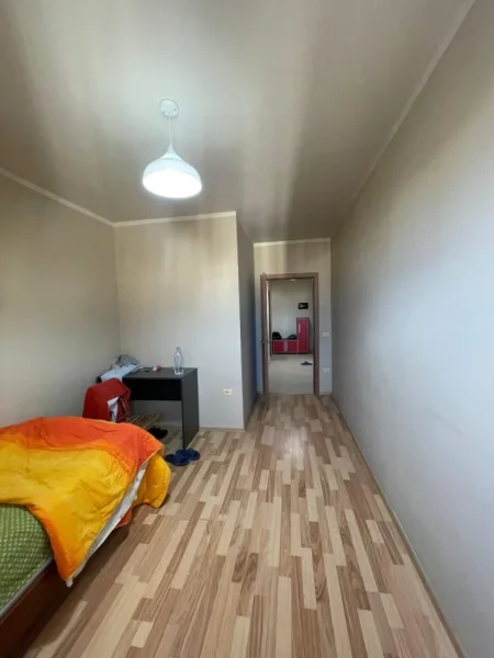 Tirane, jepet me qera apartament 2+1 Kati 8, 100 m² 147.000 € (rruga Loni Ligori)