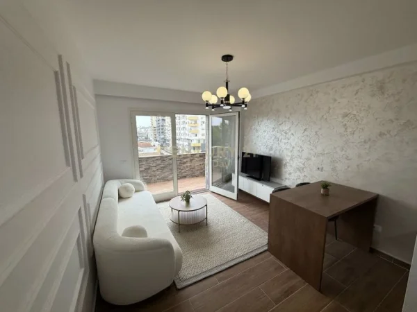 Durres, shes apartament 1+1+Ballkon Kati 4, 115.000 € 