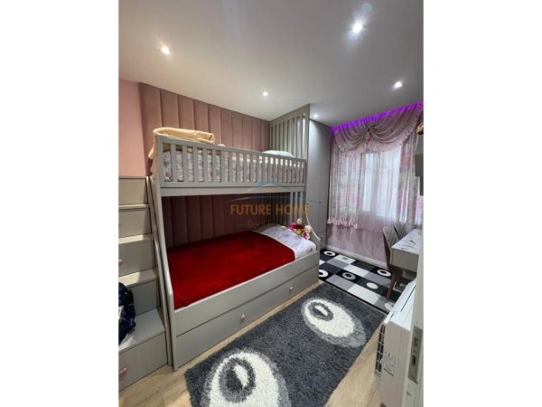 Tirane, shes apartament 2+1 Kati 1, 106 m² (afer lokal freskut)