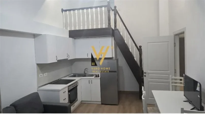 Tirane, jepet me qera apartament 1+1+Ballkon Kati 1, 59 m² 500 € (YZBERISHT)