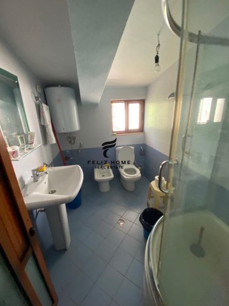 Tirane, jepet me qera apartament 2+1 Kati 4, 92 m² 500 € (21 DHJETORI)