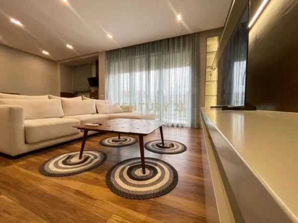 Tirane, jepet me qera apartament 2+1+Ballkon Kati 2, 115 m² 1.200 € 