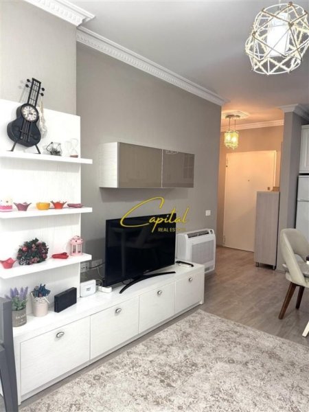 Tirane, jepet me qera apartament 1+1 Kati 3, 60 m² 600 € (RRUGA NDRE MJEDA)