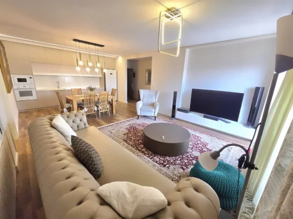 shitet apartament , 137 m² (Blloku)