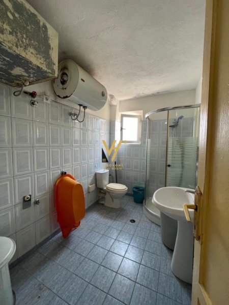 Tirane, shitet apartament 2+1+Ballkon Kati 4, 76 m² 129.000 € (ISH RESTORANT DURRESI)