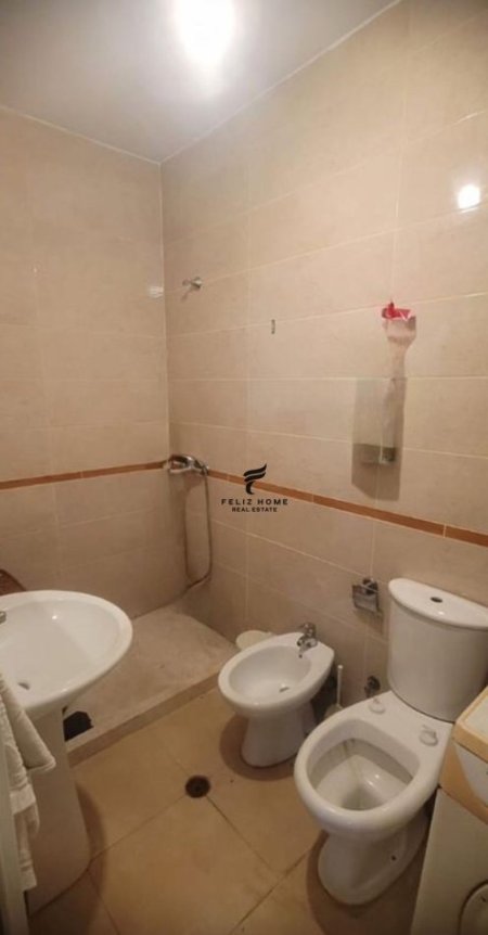 Tirane, shitet apartament 2+1 Kati 3, 138 m² 185.000 € (RRUGA E KAVAJES PRANE AMERKAN 3)