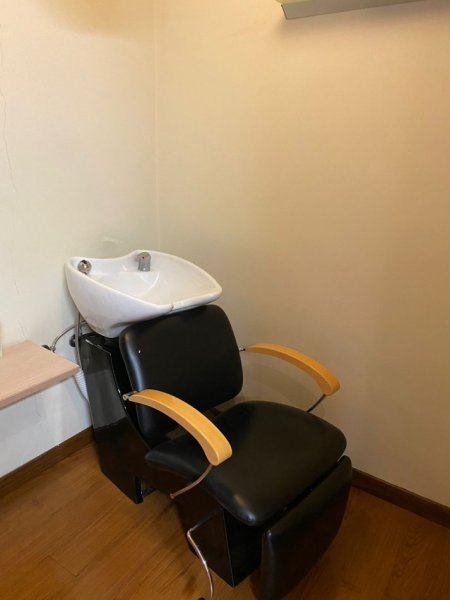 Tirane, jepet me qera ambjent biznesi Kati 1, 40 m² 1.000 € 