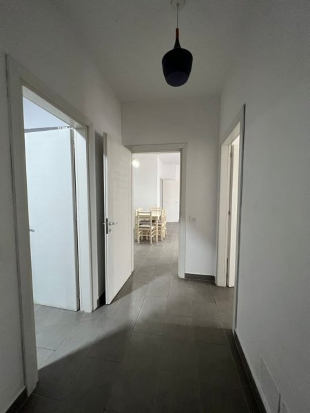 Tirane, shitet apartament 2+1+Ballkon Kati 5, 111 m² 115.000 € (BULEVARDI BLU)
