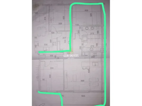 Tirane, jepet me qera apartament 2+1+Ballkon Kati 1, 110 m² 800 € (Kompleksi Delijorgji , Rruga e Kavajës)