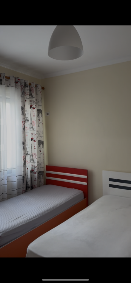 Tirane, jepet me qera apartament 2+1+Ballkon Kati 4, 100 m² 380 € (Rruga Ardeno)